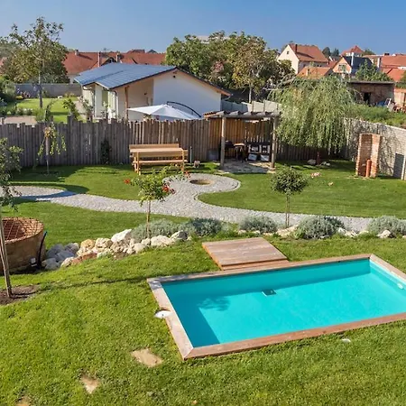 La Bobul Guest house