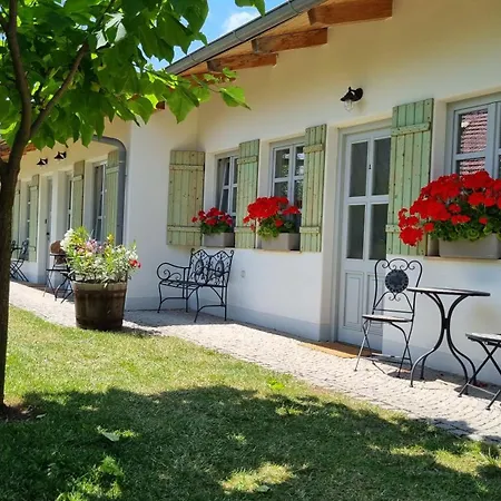 La Bobul Guest house