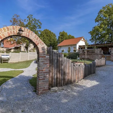 Penzion La Bobul